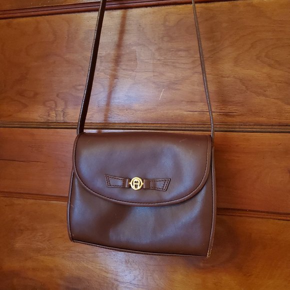 Etienne Aigner crossbody purse - Picture 1 of 1